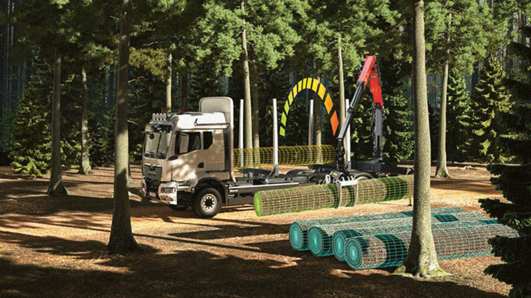 Ein Holzfällerfahrzeug lädt mit einem Kran große, grüne Maschendrahtrollen auf eine von hohen Bäumen umgebene Waldlichtung.